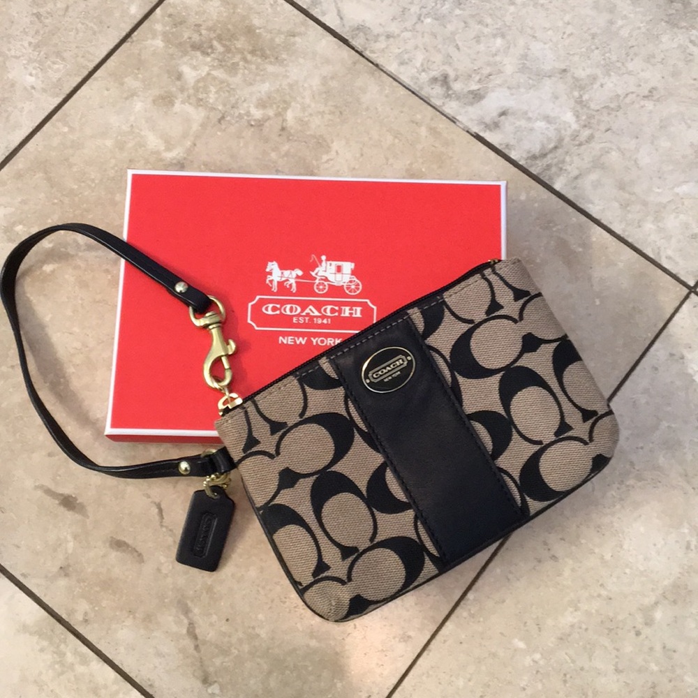 Coach wristlet